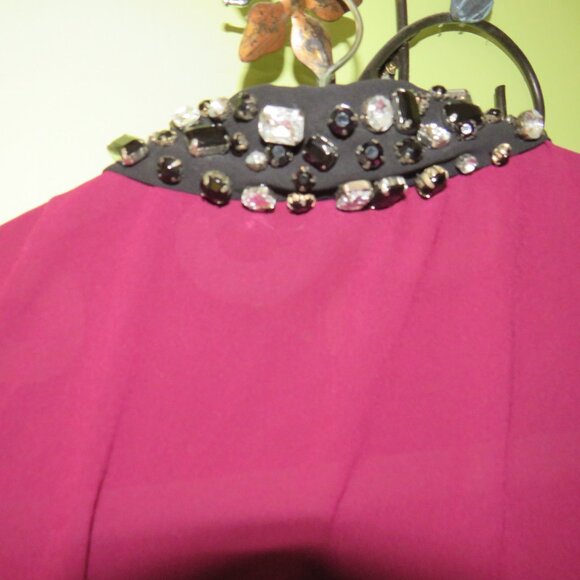 Foreign Exchange Top sheer with Bedazzled with Beads collar - Picture 6 of 6